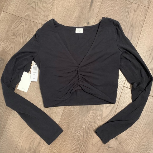 Wilfred Vanessa Cropped Longsleeve - Picture 1 of 4